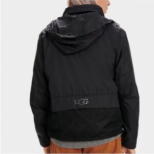 UGG Shawn Rain jacket Hooded Packable Zip Up Jacket Black size Small